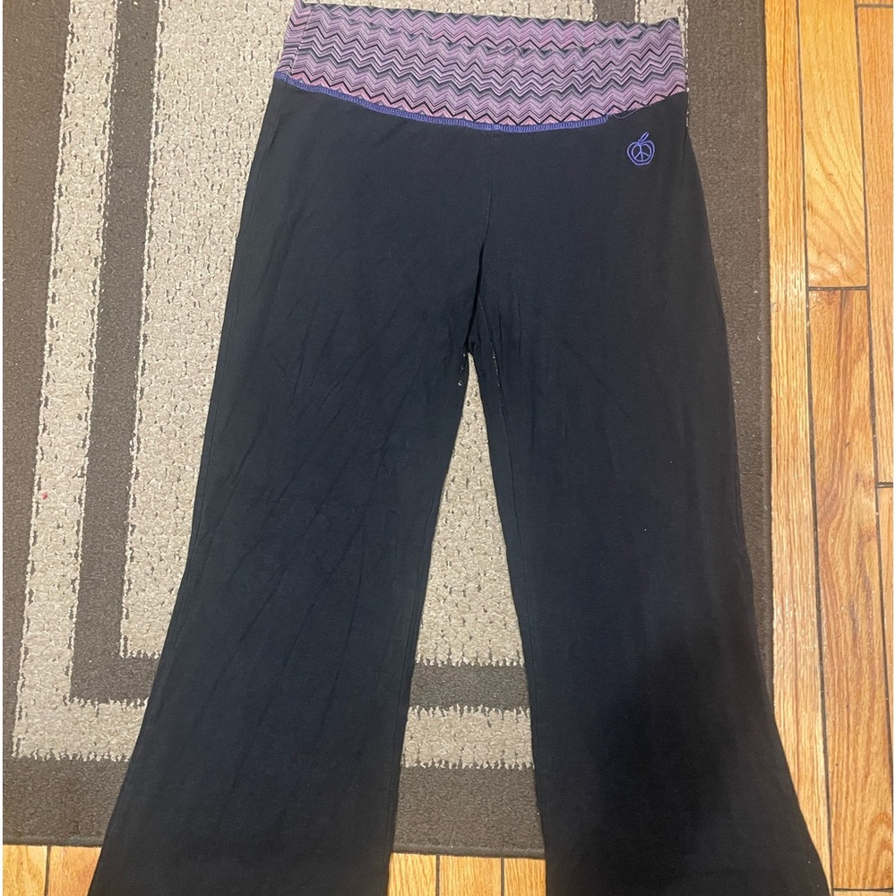 ORIGINAL GREEN APPLE YOGA PANTS FROM EARLY 2000’S